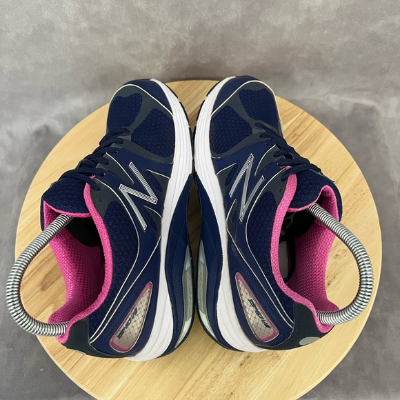 New Balance Womens 1540 V2 W1540BB2 Blue Pink Running Shoes Lace Up Size 7.5 - Picture 5 of 8